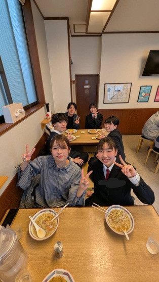 お昼３