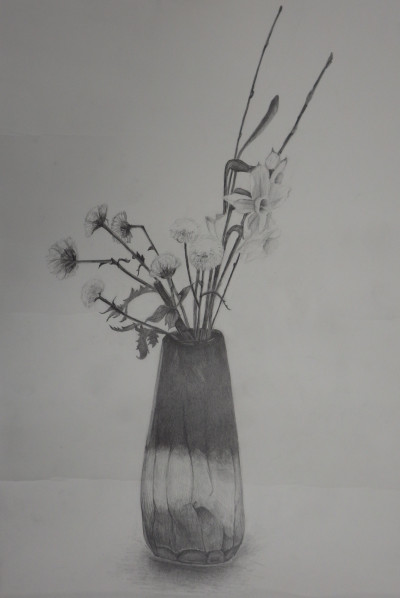 ２年久井波瑠「花瓶」
